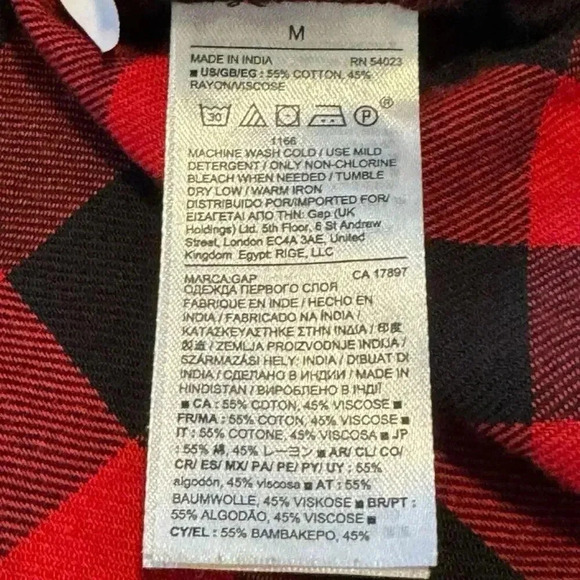 GAP Women’s Medium Red & Black Buffalo Check Plaid Button Down Top - Picture 8 of 8